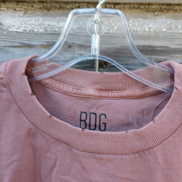 🩸SALE $5.00🩸🆕Urban Outfitters Oversized Tiered T-shirt - Picture 3 of 11